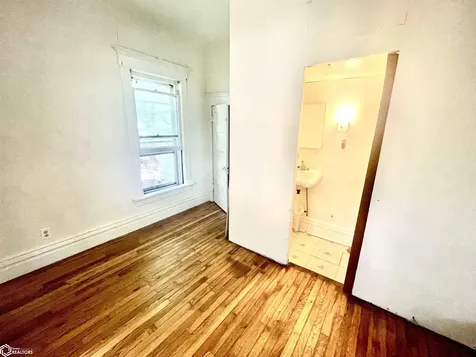 503 S 4th Street Fairfield IA 52556