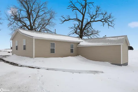 32031 Y Avenue Union IA 50258