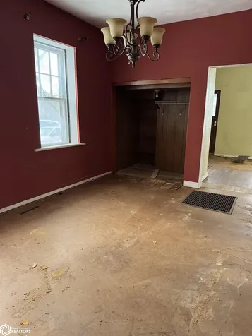 1605 Thul Street Burlington IA 52601