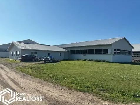1350 Waubeek Road Central City IA 52214