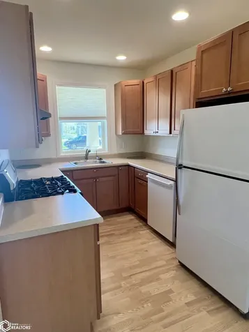 2142 Diamond Lane Fairfield IA 52556