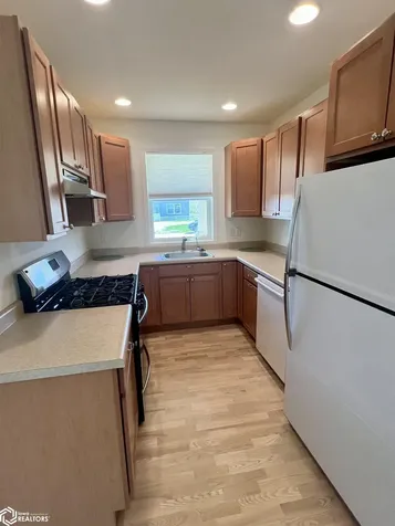 2142 Diamond Lane Fairfield IA 52556