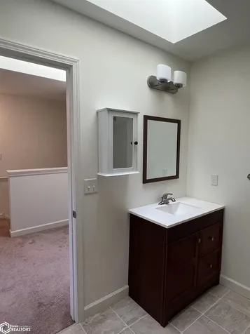 2142 Diamond Lane Fairfield IA 52556