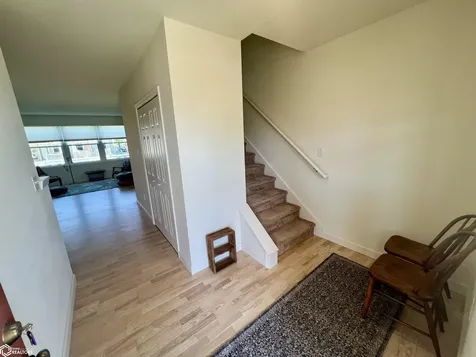 2142 Diamond Lane Fairfield IA 52556