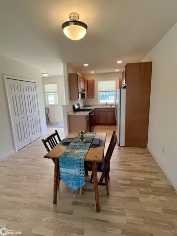 2142 Diamond Lane Fairfield IA 52556