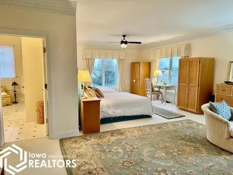 2000 Mansion Drive Fairfield IA 52556