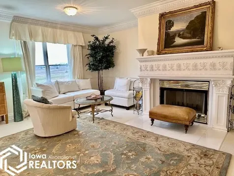 2000 Mansion Drive Fairfield IA 52556