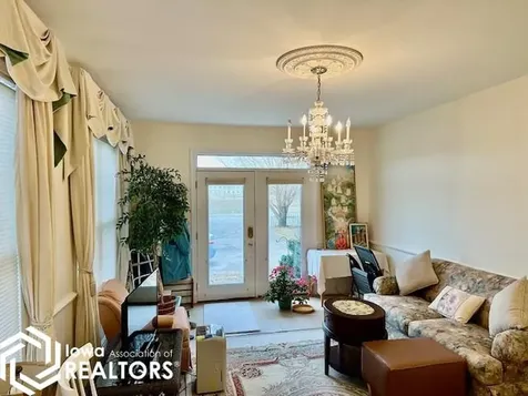 2000 Mansion Drive Fairfield IA 52556