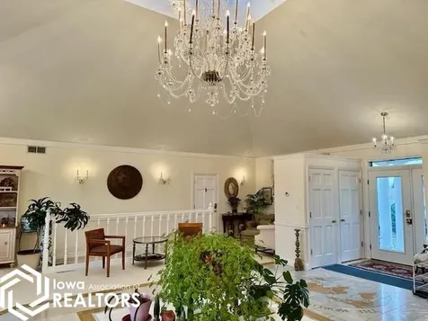 2000 Mansion Drive Fairfield IA 52556