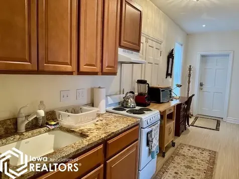 2000 Mansion Drive Fairfield IA 52556