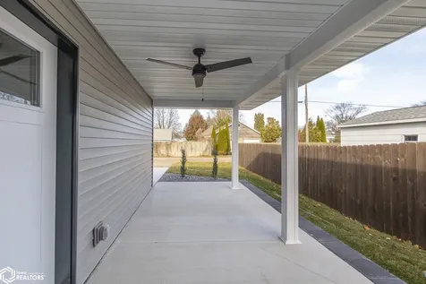 138 25th Street SW Mason City IA 50401
