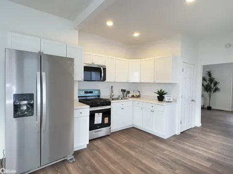126 S Cooper Avenue Ottumwa IA 52501