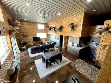 13109 Clearview Court Moravia IA 52571