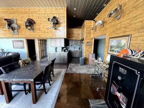 13109 Clearview Court Moravia IA 52571