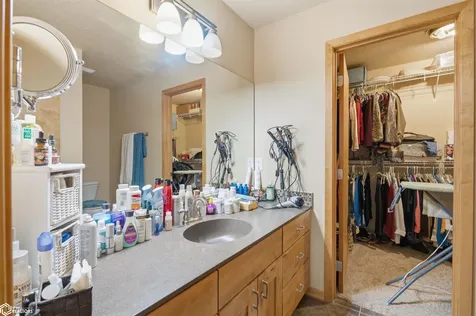 314 Hillcrest Ridge Montezuma IA 50171
