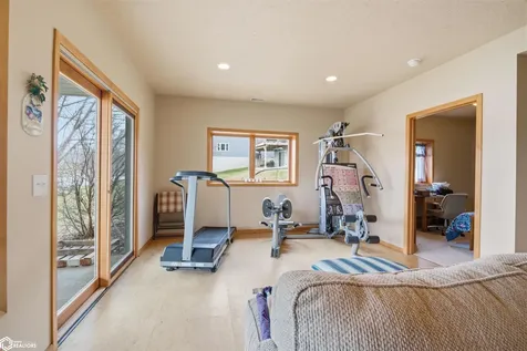 314 Hillcrest Ridge Montezuma IA 50171