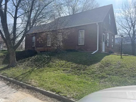 1329 Cedar Street Keokuk IA 52632