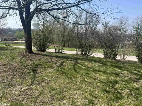 1329 Cedar Street Keokuk IA 52632