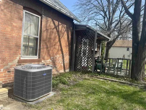1329 Cedar Street Keokuk IA 52632