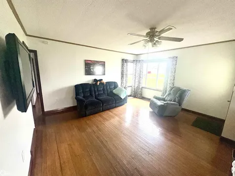 914 S Sheridan Avenue Ottumwa IA 52501