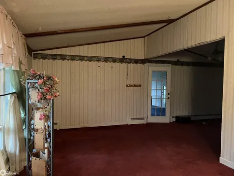 3704 Whispering Lane Keokuk IA 52632