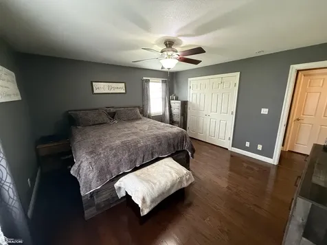 338 Gratton Street Burlington IA 52601