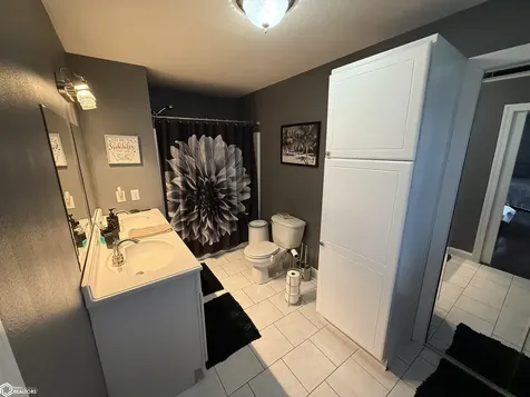 338 Gratton Street Burlington IA 52601