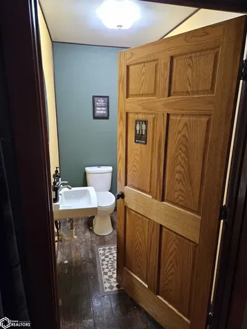 328 E Main Street Ottumwa IA 52501