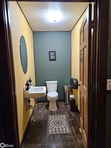 328 E Main Street Ottumwa IA 52501