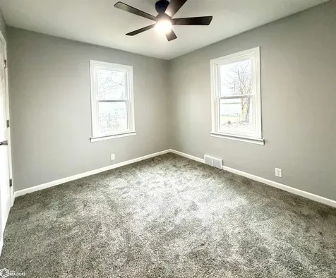 1621 Washington Street Iowa Falls IA 50126