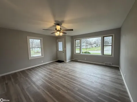 1621 Washington Street Iowa Falls IA 50126