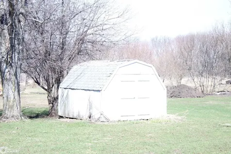 10551 Dysart Road Waterloo IA 50701