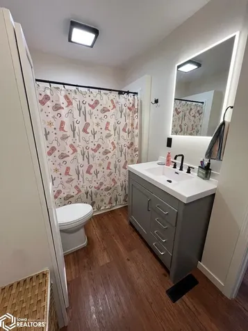 812 Pearson Drive Keosauqua IA 52565