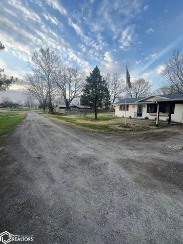 812 Pearson Drive Keosauqua IA 52565