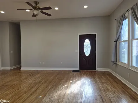 439 N 1st Street Oskaloosa IA 52577