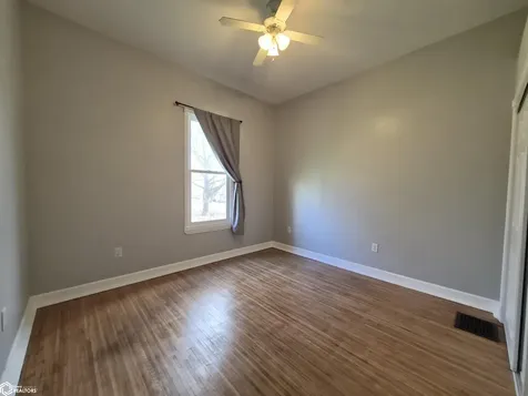 439 N 1st Street Oskaloosa IA 52577