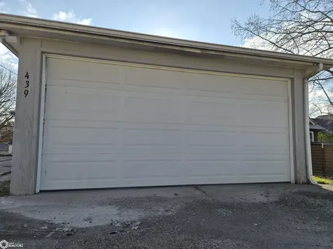 439 N 1st Street Oskaloosa IA 52577