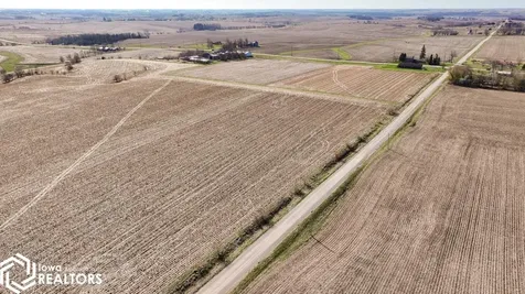 5668 Hwy F48 West Newton IA 50208