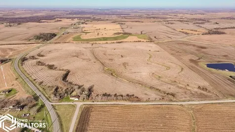 5668 Hwy F48 West Newton IA 50208
