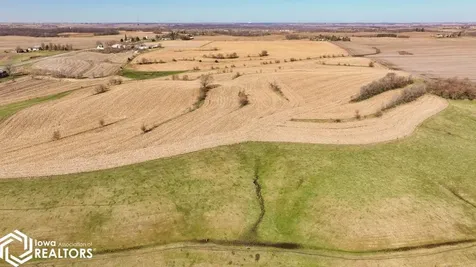 5668 Hwy F48 West Newton IA 50208