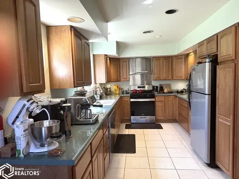 1503 Wonder Way Fairfield IA 52556