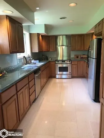 1503 Wonder Way Fairfield IA 52556