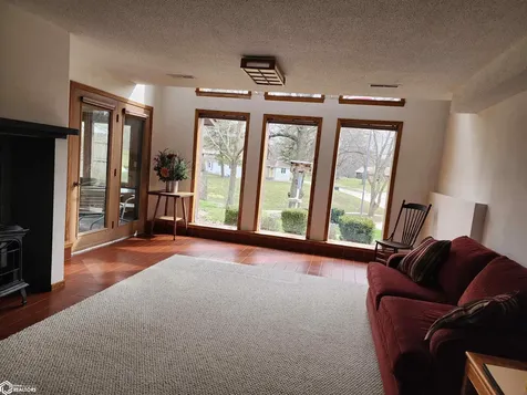 821 S Harlan Algona IA 50511