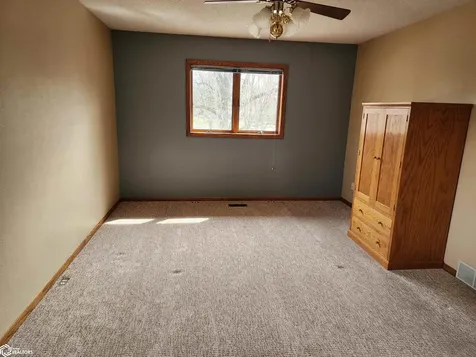 821 S Harlan Algona IA 50511
