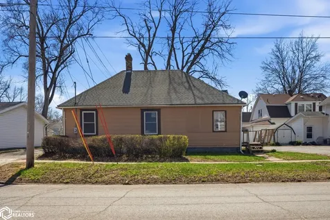 210 E Vine Street Ottumwa IA 52501