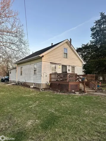 802 S Adella Street Ottumwa IA 52501
