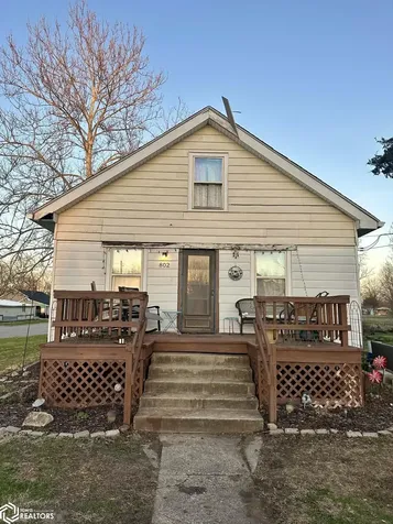 802 S Adella Street Ottumwa IA 52501