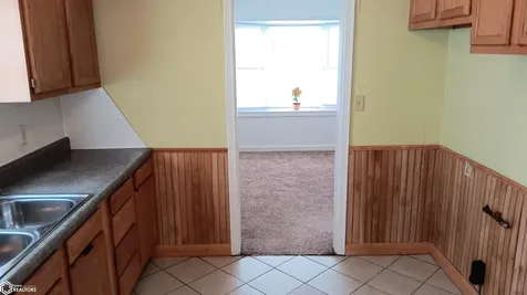 742 Pocahontas Lane Ottumwa IA 52501