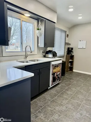 1409 J Avenue E Oskaloosa IA 52577