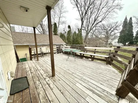 1132 Elm Street Grinnell IA 50112